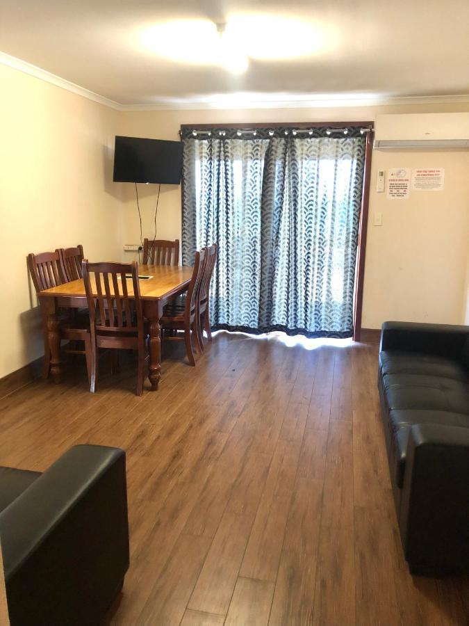 Bay Lodge Denham Ngoại thất bức ảnh